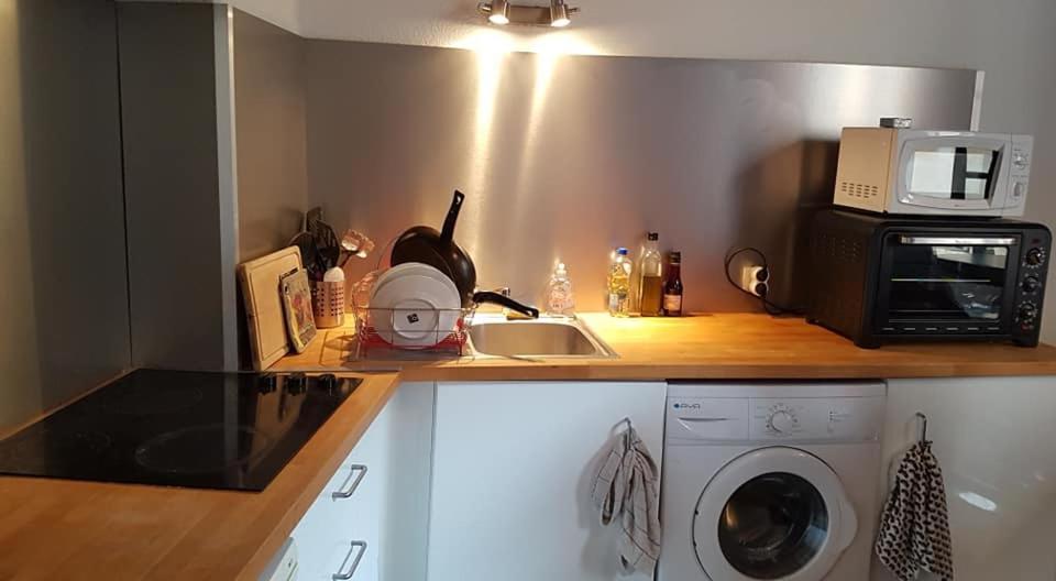 Joli Appartement "Serenite " Arles Bagian luar foto